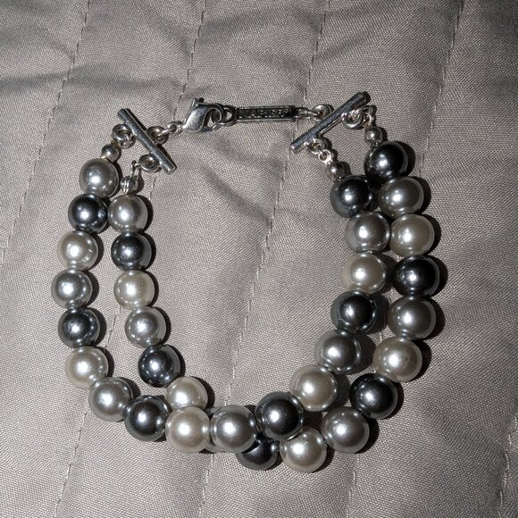 $1 with Bundle ~ Napier Double Strand Black & Silver Faux Pearl Bracelet 4553 - Picture 1 of 4